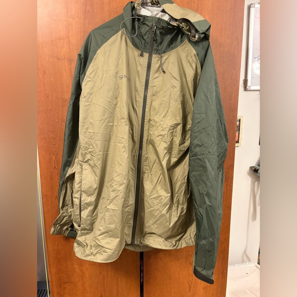 SIMMS Guide Series GORE-TEX Wading Jacket – Olive/Dark Grey – Size XL